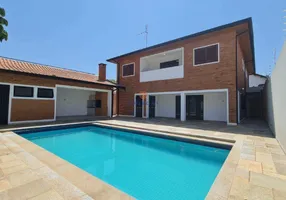 Foto 1 de Casa com 5 Quartos para alugar, 366m² em Jardim Estoril II, Bauru