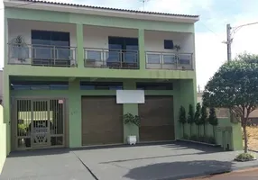 Foto 1 de Sobrado com 3 Quartos à venda, 266m² em Loteamento Chamonix, Londrina