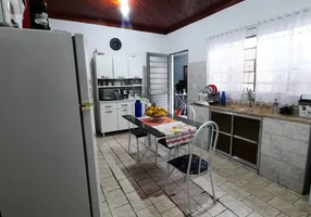 Foto 1 de Casa à venda, 80m² em Parque Urupês, Taubaté
