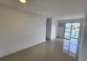 Foto 1 de Apartamento com 3 Quartos à venda, 95m² em Vargem Pequena, Rio de Janeiro