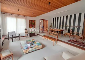 Foto 1 de Casa de Condomínio com 3 Quartos à venda, 200m² em Pedra Redonda, Porto Alegre