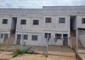 Foto 1 de Apartamento com 2 Quartos à venda, 44m² em Mansoes Village, Águas Lindas de Goiás