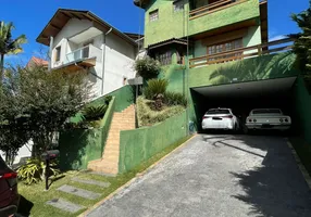 Foto 1 de Casa de Condomínio com 3 Quartos à venda, 234m² em Parque Nova Jandira, Jandira