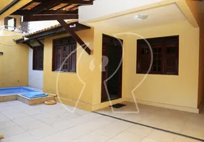 Foto 1 de Casa com 4 Quartos à venda, 165m² em Amadeu Furtado, Fortaleza