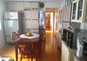 Foto 1 de Casa com 6 Quartos à venda, 253m² em Vila Campesina, Osasco