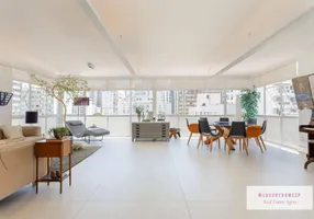 Foto 1 de Apartamento com 3 Quartos à venda, 245m² em Jardim América, São Paulo