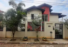 Foto 1 de Casa de Condomínio com 3 Quartos à venda, 390m² em Caraguata, Mairiporã