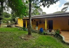 Foto 1 de Fazenda/Sítio com 3 Quartos à venda, 270m² em Santo Amaro, São Paulo