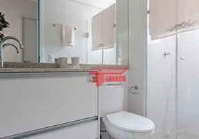 Foto 1 de Apartamento com 2 Quartos à venda, 47m² em Vila Palmares, Santo André