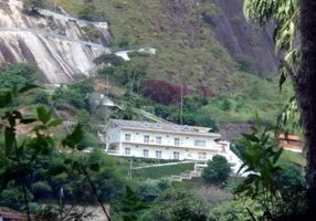 Foto 1 de Fazenda/Sítio com 13 Quartos à venda, 2000m² em Correas, Petrópolis