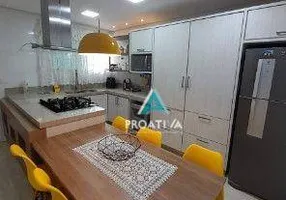 Foto 1 de Sobrado com 3 Quartos à venda, 204m² em Vila Pires, Santo André