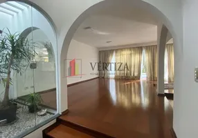 Foto 1 de Casa com 3 Quartos à venda, 263m² em Moema, São Paulo