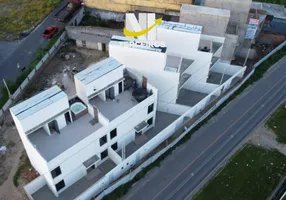 Foto 1 de Casa de Condomínio com 4 Quartos à venda, 197m² em Antares, Maceió