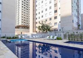 Foto 1 de Apartamento com 2 Quartos à venda, 40m² em Paraíso do Morumbi, São Paulo
