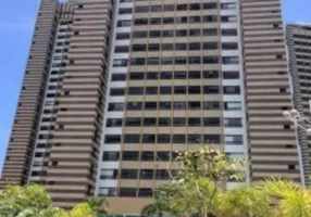 Foto 1 de Apartamento com 3 Quartos à venda, 110m² em Patamares, Salvador