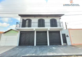 Foto 1 de Sobrado com 3 Quartos à venda, 171m² em Conjunto Habitacional Humberto Popolo, Botucatu