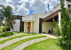 Foto 1 de Casa de Condomínio com 3 Quartos à venda, 157m² em Condominio Terras de Atibaia, Atibaia