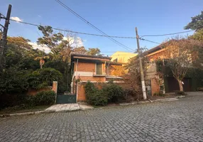 Foto 1 de Casa de Condomínio com 4 Quartos à venda, 480m² em Jardim Luzitânia, São Paulo