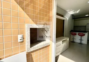 Foto 1 de Apartamento com 2 Quartos à venda, 62m² em Abraão, Florianópolis