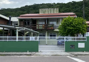 Foto 1 de Apartamento com 2 Quartos à venda, 52m² em Armação do Pântano do Sul, Florianópolis