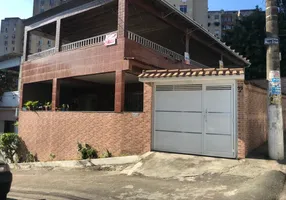 Foto 1 de Casa com 2 Quartos à venda, 75m² em Vila Oito De Maio, Duque de Caxias