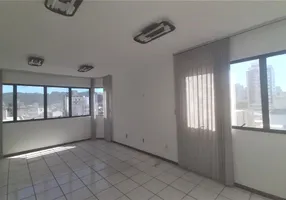 Foto 1 de Sala Comercial à venda, 30m² em Kobrasol, São José