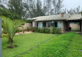 Foto 1 de Casa com 3 Quartos à venda, 150m² em Barra de Ibiraquera, Imbituba