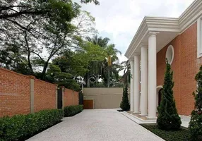 Foto 1 de Casa com 6 Quartos para venda ou aluguel, 701m² em Jardim América, São Paulo