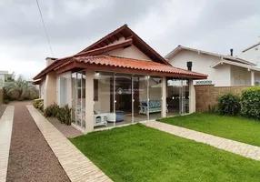 Foto 1 de Casa com 2 Quartos à venda, 120m² em Balneario Ponta Do Papagaio Ens Brito, Palhoça