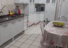 Foto 1 de Sobrado com 3 Quartos à venda, 178m² em Parque Maria Luiza, São Paulo