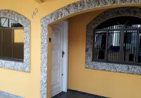 Foto 1 de Casa de Condomínio com 2 Quartos à venda, 119m² em Parque Anchieta, Rio de Janeiro