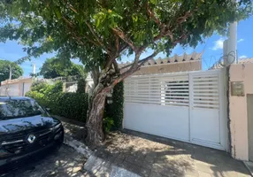 Foto 1 de Casa com 3 Quartos à venda, 190m² em Lagoa Nova, Natal