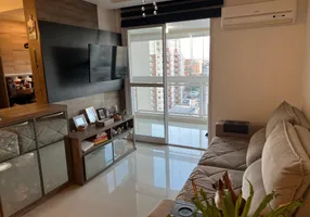Foto 1 de Apartamento com 3 Quartos à venda, 77m² em Água Verde, Curitiba