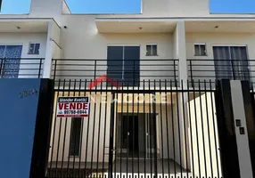 Foto 1 de Sobrado com 3 Quartos à venda, 85m² em Centro, Marialva
