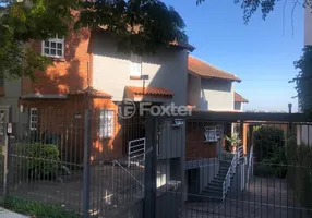 Foto 1 de Casa de Condomínio com 3 Quartos à venda, 245m² em Vila Conceição, Porto Alegre