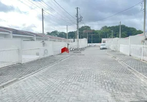 Foto 1 de Casa com 2 Quartos à venda, 72m² em Quississana, São José dos Pinhais