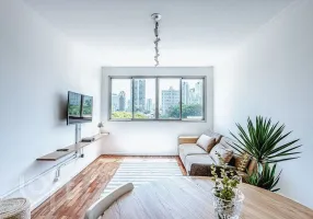 Foto 1 de Apartamento com 4 Quartos à venda, 96m² em Itaim Bibi, São Paulo