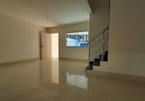 Foto 1 de Casa com 4 Quartos à venda, 200m² em Jardim Camburi, Vitória