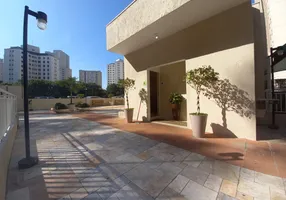 Foto 1 de Apartamento com 2 Quartos à venda, 58m² em Parque Taboão, Taboão da Serra