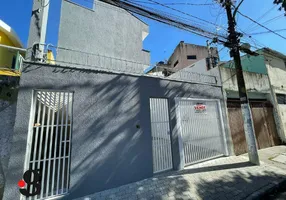 Foto 1 de Sobrado com 2 Quartos para alugar, 73m² em Jardim das Oliveiras, São Paulo