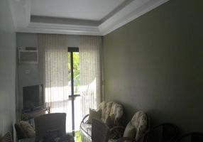 Foto 1 de Apartamento com 2 Quartos à venda, 61m² em Jardim Vitoria , Guarujá