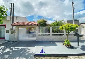 Foto 1 de Casa com 4 Quartos à venda, 270m² em Centro, Matinhos