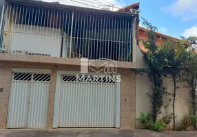 Foto 1 de Sobrado com 4 Quartos à venda, 70m² em Jardim Bom Refúgio, São Paulo