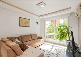 Foto 1 de Apartamento com 3 Quartos à venda, 97m² em Mont' Serrat, Porto Alegre