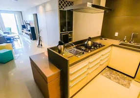 Foto 1 de Apartamento com 3 Quartos à venda, 117m² em Beira Mar, Florianópolis