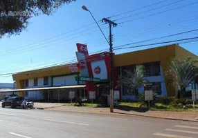 Foto 1 de Galpão/Depósito/Armazém à venda, 4351m² em Centro, Cascavel