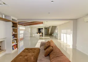 Foto 1 de Casa de Condomínio com 3 Quartos à venda, 220m² em Agronomia, Porto Alegre