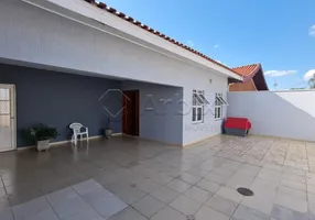 Foto 1 de Casa com 3 Quartos à venda, 179m² em Vila Santa Maria, Americana