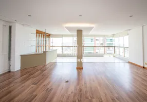 Foto 1 de Apartamento com 3 Quartos para alugar, 150m² em Bela Vista, Porto Alegre