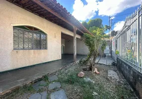 Foto 1 de Casa com 3 Quartos para alugar, 169m² em União, Belo Horizonte